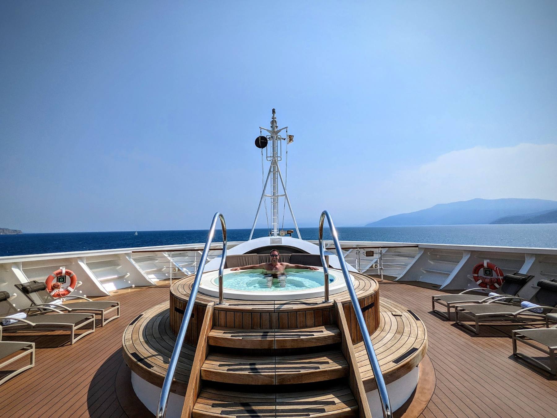 Which is the Best Luxury Cruise for You? Seabourn vs Silversea vs
